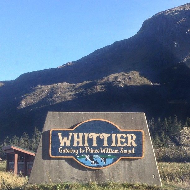 Whittier City Sign